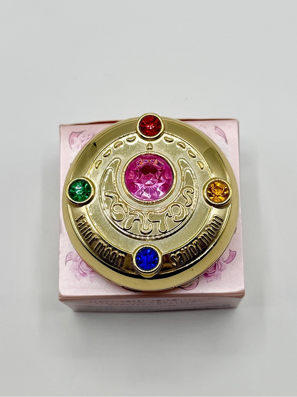 NIB Sailor Moon Miracle Romance Powder
